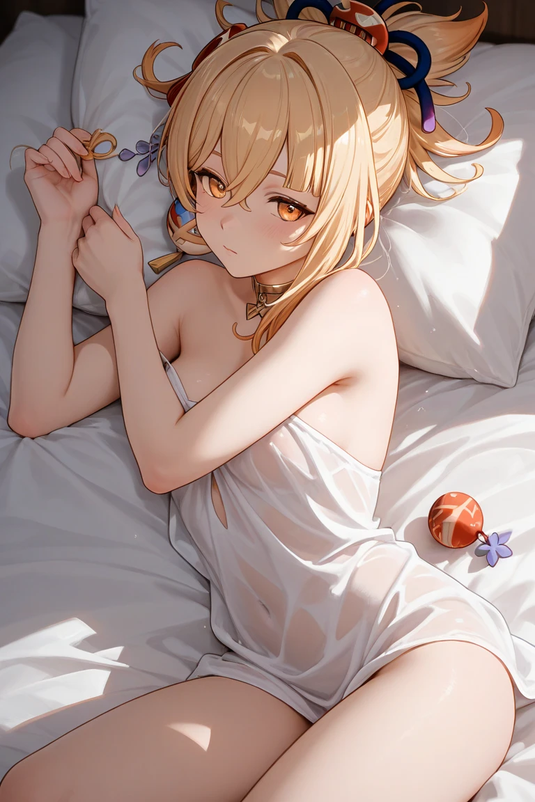 anime artwork, score_9, score_8_up, score_7_up, score_6_up, score_5_up, score_4_up, floox style //////Himiko toga, big breasts, she is 24 years old, style_3, ,, , naked,, yellow eyes, , nude, grey background,, light-skinned, lying in stomach, side view, , , white tank top, ,
