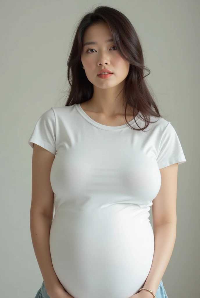 Pregnant, sexy breast, tanktop bodycon, indonesian milf