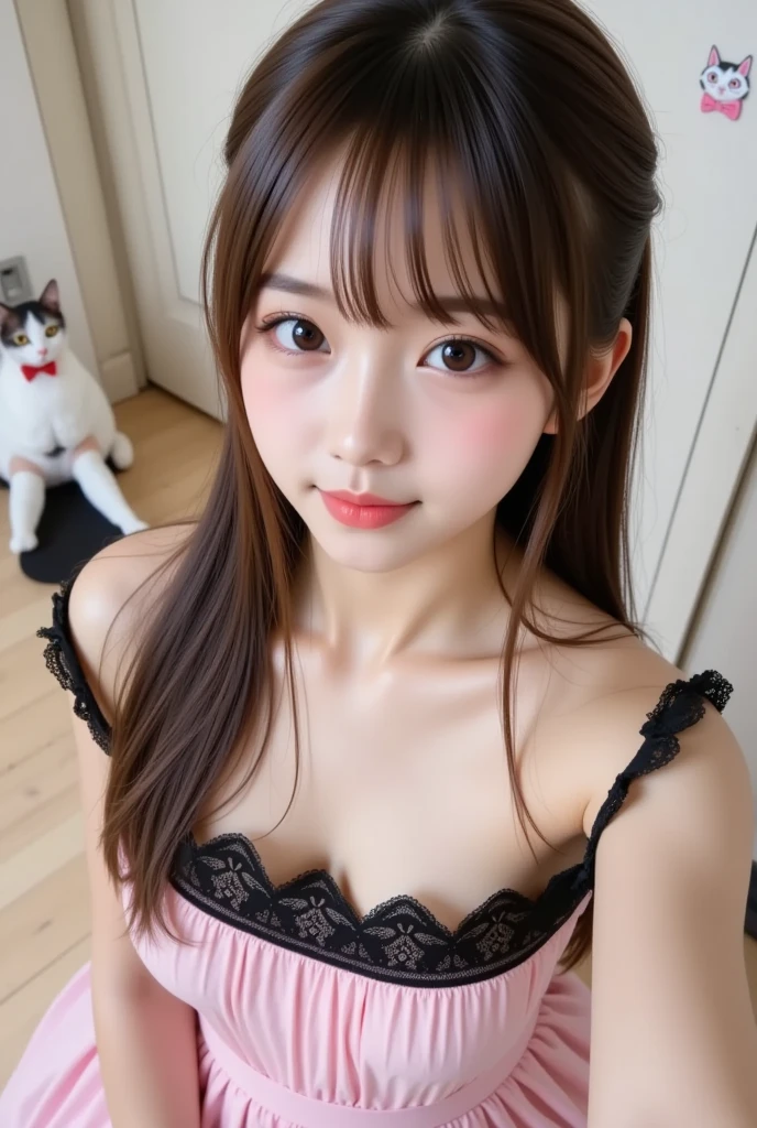 In underwear、bed、sit、
