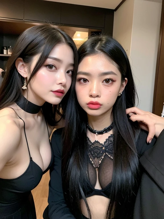 Kim Jennie con el cabello negro oscuro, con rulos en las puntas del cabello negro oscuro, con un ganchito de estrella en el cabello negro oscuro, ojos de color claro, ojos bonitos, ojos llorosos, nariz bonita y respingada, labios bonitos, labios rosas, heart and cupid shaped lip, piel bonita, pale, piel blanca, con lunares y pecas en todo el rostro, rubor rosa suave en las mejilla, rubor rosa natural, dark and gothic makeup, Jennie gotica, mientras ella esta con un chico lindo a su lado, with a cute asian boy standing next to her, mientras hay un torso de hombre, mientras el hombre&#39;His hand is on his jaw.., manos bonitas de hombre, with a gothic boy, cuellos bonito, cuello marcado, frown, mirada enojada, con un collar de beso, un collar bonito de beso, mientras sus pezones son notorios (pechos grandes, pechos suaves, pechos bonitos, pechos naturales), con un vestido blanco, vestido corto y transparente, visible on the nipple, con un chico a su lado, con su novio, mirando a la camara, autofoto