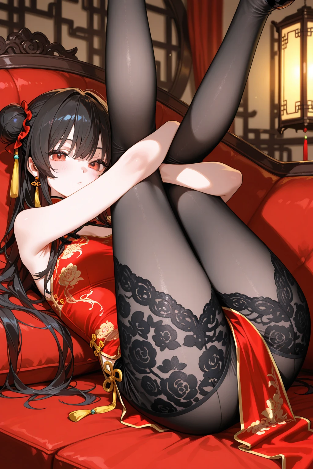 (8K、Top image quality、top quality、​Masterpiece)、a delicate face、Detailed hands、1 girl、fox ears，Black long hair、blunt bangs、red eyes、Chinese earrings，Moderate breasts、black chinese clothes、Sitting on red plush chair、legs crossed、Chinese background