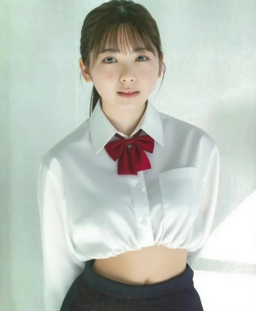 ((highest quality, masterpiece :1.3)), Photorealistic、Ultra-high resolution、Natural skin texture、Hyperrealism、Photograph from the knee up、12 year old beautiful Japanese girl、Short Hairstyles、Large breasts、White collared shirt and tie、mini skirt、Frightened expression