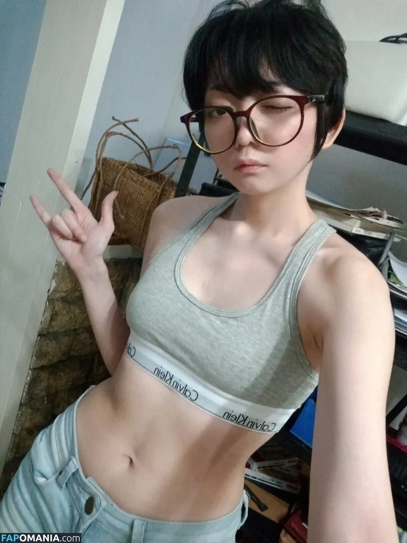 blackhair, short hair, black, glasses, sarada, black eyes,skinny body , naked 8k