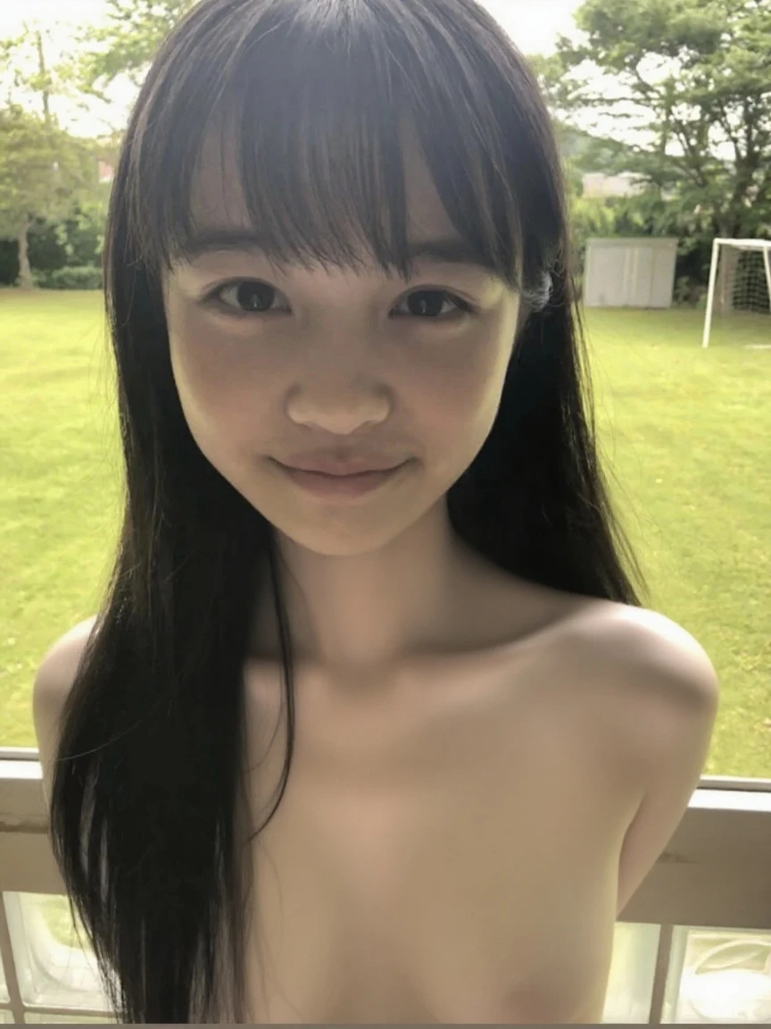 Nagano Mei,Japanese、woman、smile、(Nude),(just),(naked),Observe the audience、University Vegetable Garden、bangs、20-year-old、((Low twin tails)),Small eyes、Round face、Small Mouth、Small areola、Blue pleated erious、Sexy pose