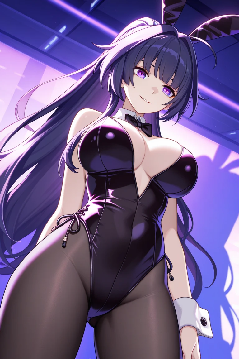 女の子1人, Beautiful face, lila Haar, pantyhose Bodysuit, bedeckter Bauchnabel, lila Augen, Hüftwind, niedlich, Schauen Sie sich den Viewer an, Night Town, Neon, Legs, feet, standing