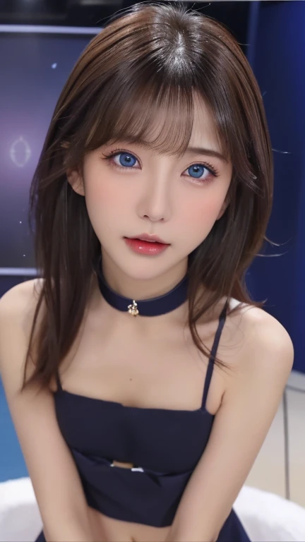 (Highest quality, 8K, Tabletop, Ultra HD: 1.3),Japanese、White  top, 20-year-old、Bans、smile, Black choker, Blue Eyes, Red lipstick, Very long eyelashes, Big breasts family, noble, bangs, Straight long hair with brown hair, Sandy Beach, Resort Beach, Cowboy Shot