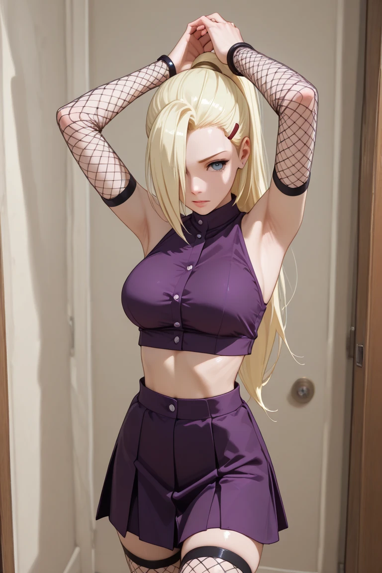 young girl, longue blonde hair, dragon horns, violet eyes, tattoo, Blue tight shirt, open belly, black tight pants, seen , Masterpiece, hiquality, higly detailed, HD, 4k