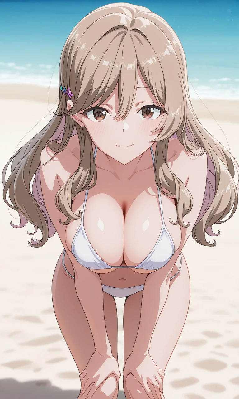 a woman walking on a beach in a ??????,  ???????????, smiling
