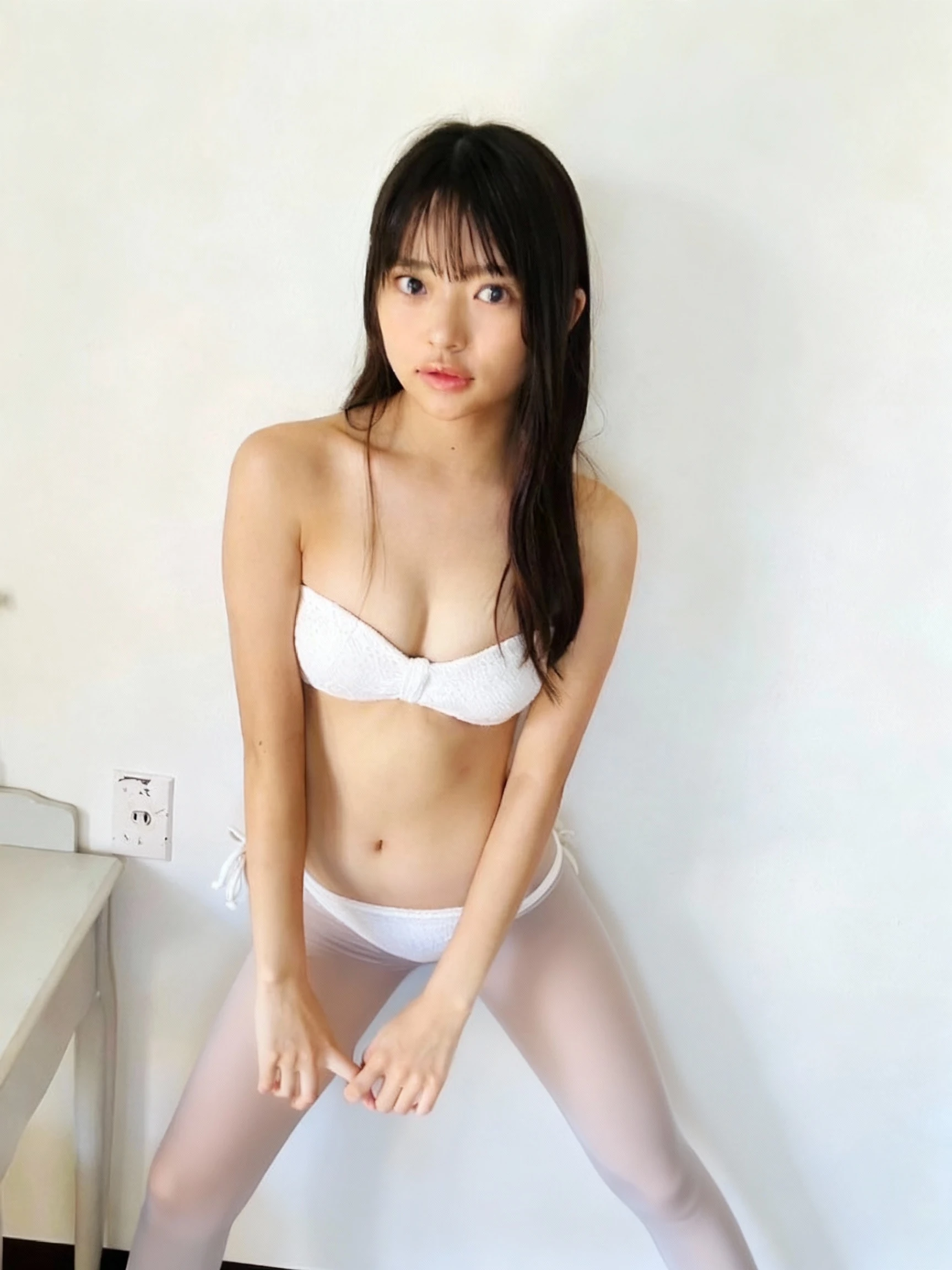 Real、フォトReal、highest quality、(8k、highest quality、masterpiece、Ultra-high resolution、Photorealistic、Super Detail)、Ultra Detail、Detail Skin、Sharp Focus、Face Focus、Professional Writing、(Super Detail Background、Description Background)、
、Beautiful small breasts, small ((beautiful medium-sized breasts)、Beautiful nipples、The nipples are erect、(((Her nipples are visible through the fabric)))、((10 year old Japanese girl)),White swimsuit、((See-through swimsuit made from see-through material)),Place your arms behind your back,Sea Beach, Thin face、a provocative look、look、((Spread your legs))、((Open your thighs))Low contrast denim lenses, (smile:0.8),Cute Hairstyles, Shiny, Glowing Skin, 