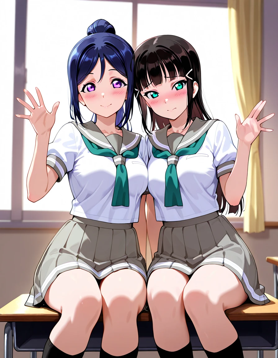 high school girl、Dressed in high 、School classroom、(Big Breasts)、Grinning face、There is only one person、((((独奏))))、(one girl)、smirk、