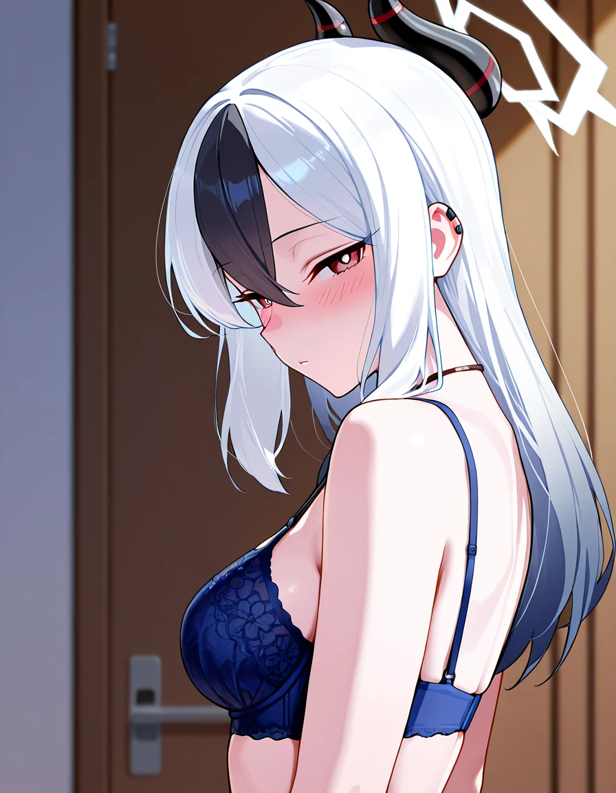 femme réaliste arafée travaillant a son bureau sur son MacBook apple portant des vêtements streetwear et un collier, fille ???? aux yeux verts, portrait sophie mudd, cheveux bruns et grands yeux, selfie d'une jeune femme, yeux de la chambre, violette myers, sans maquillage, maquillage naturel, regarder directement la caméra, visage avec artgram, maquillage subtil, stunning Tout le corps shot, yeux verts perçants, bel angle, pose attrayante, jolie fille, pose ????, Tout le corps picture, Tout le corps, Tout le corps shoot, porter une jupe grise et des bottes