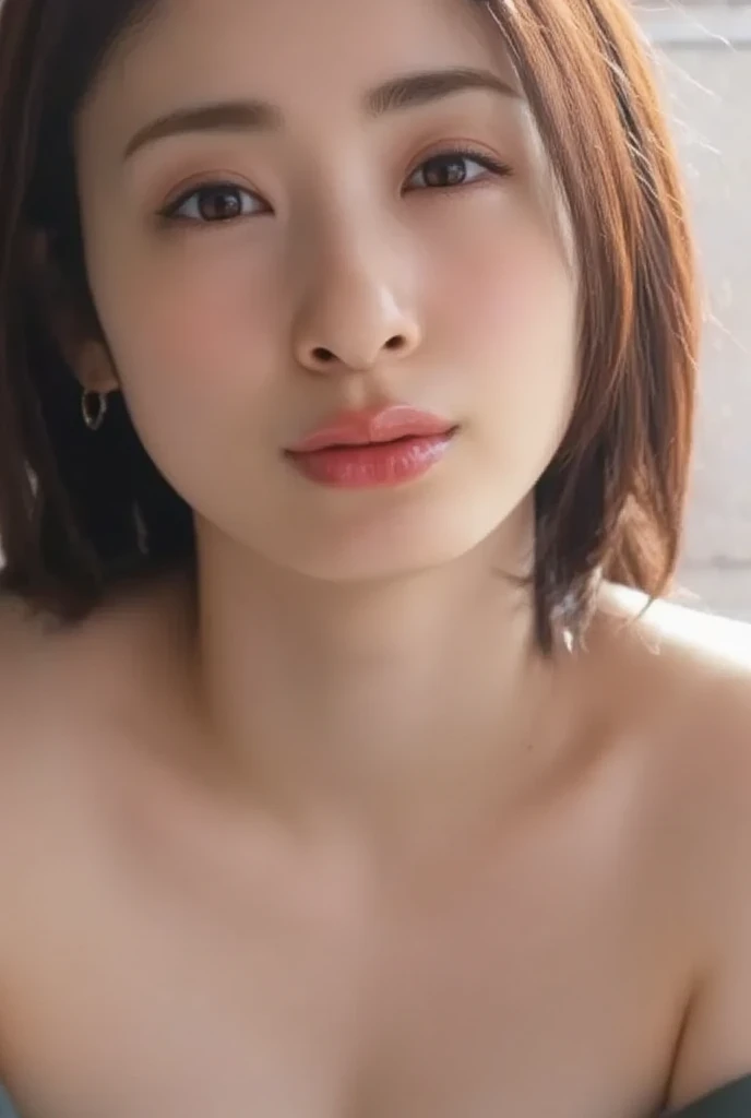 masterpiece、highest quality、High resolution、Tabletop、wallpaper、Realistic、Bright lighting、Professional Lighting、Face Light、Smooth lighting、Japanese women、Adult、Beautiful woman、action、gravure、sexy、poor、so beautiful、Beautiful Skin、Beautiful and detailed、Detailed face、slim、Moderate、short hair、Brunette colored hair、Brown eyes、Looking at the camera、play the guitar、Nipples are visible