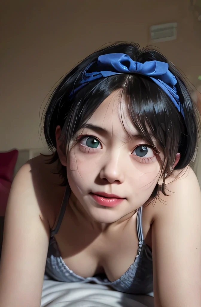 ((masterpiece)), ((best quality)), (ultra-detailed), on the bed, a cute girl, 1girl, solo, underwear00, ((beautiful eyes)), smile,