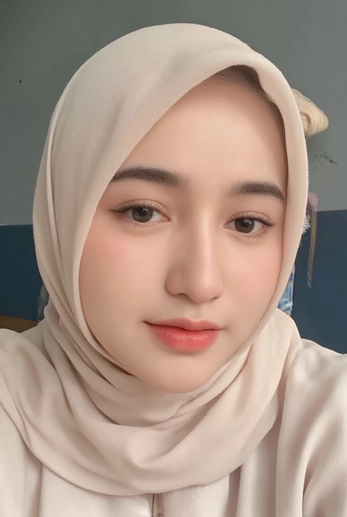 a young indonesian woman wearing a light hijab, Eyes looking sideways down, senyum tipis, (senyum tipis), pose wajah manis, ((memakai kecamata))potret detail, ((Foto close-up)), hiper realistis, Cinematic lighting, soft and warm colors, kontras tinggi, professional photography, intricate facial features, mata ekspresif, kulit bercahaya, riasan alami, sweet facial expression, pose dinamis, Background is in blue restaurant, 4KHD, pencahayaan hangat.