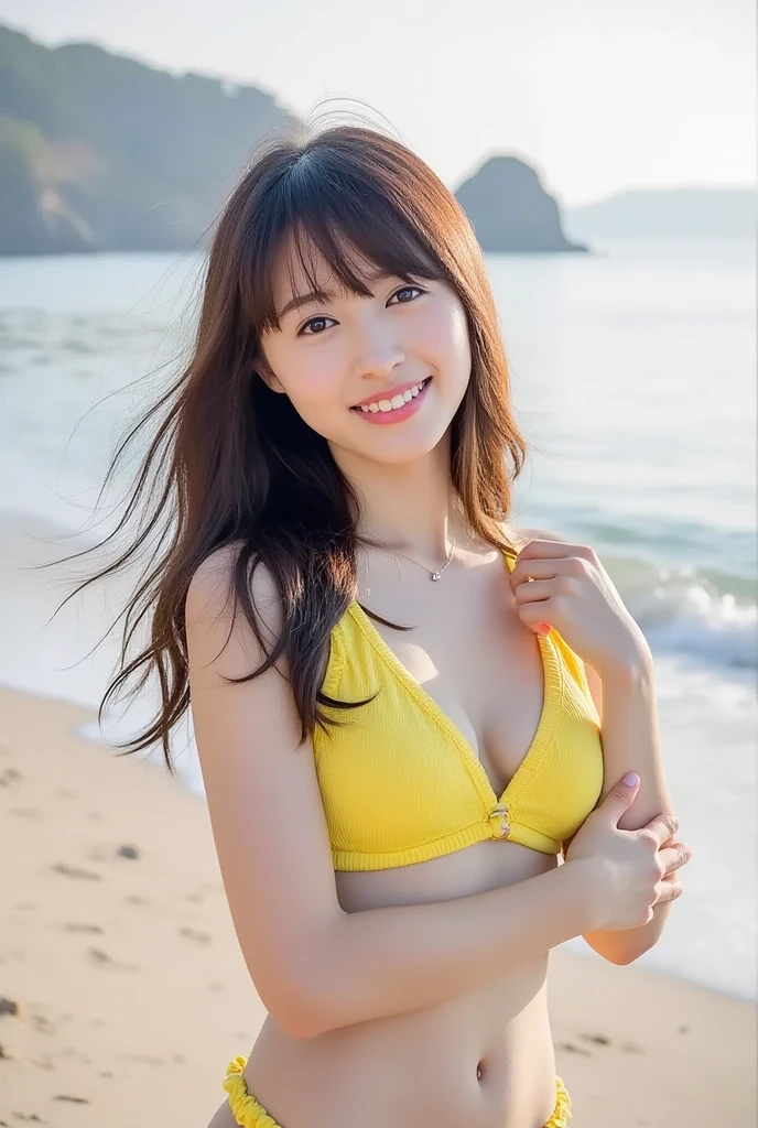 Brown Hair、With bangs、Tooty Smile、Beautiful breasts、Slim body、Crossed　Arms、Yellow 、In front of a palm tree near the sea