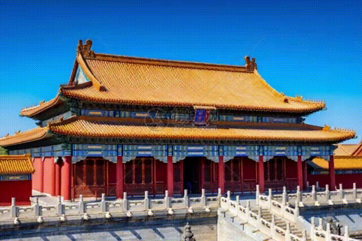 画像を入力すると、AIが新しい動画でレゴ爆発エフェクトを作成します。