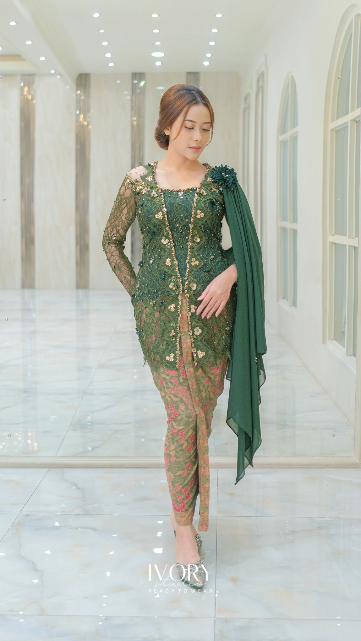 kebaya 2