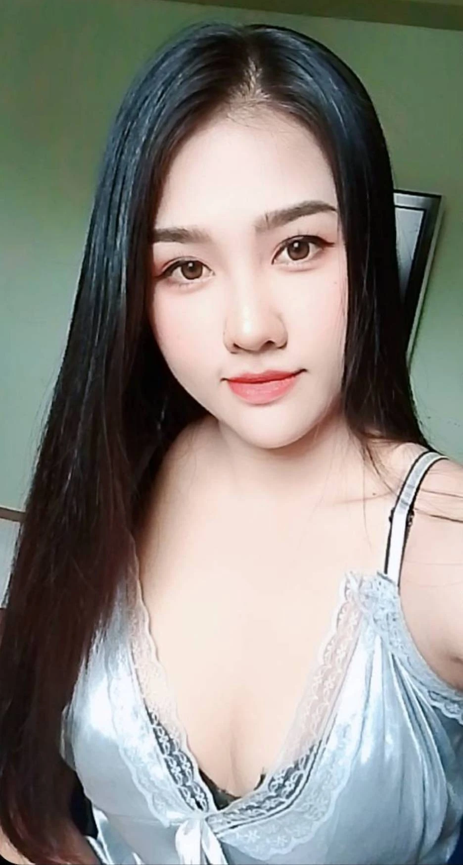 d587 1