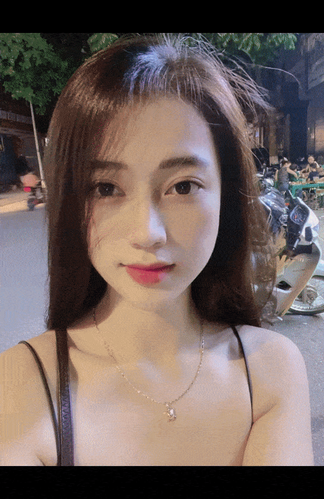 I2V - Sailor Moon Cosplay