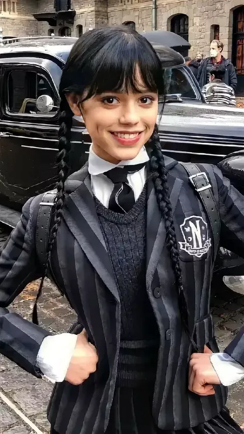 Filtro video in stile Dark Academy