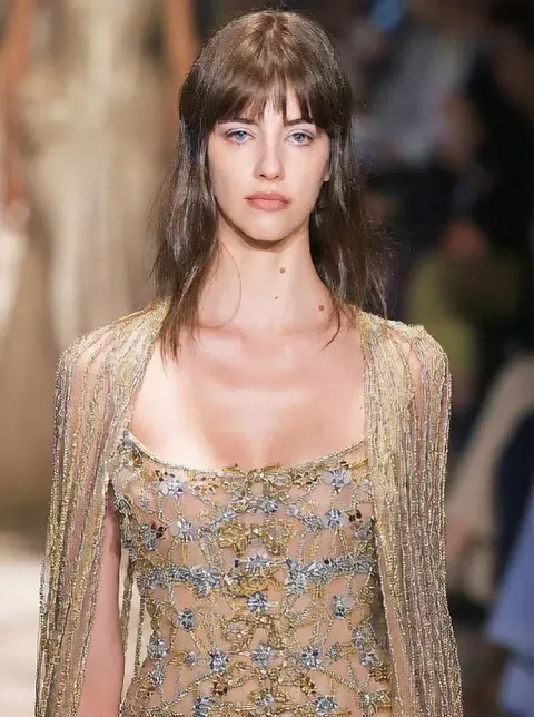 WAN2.2-i2v-Потрясенный