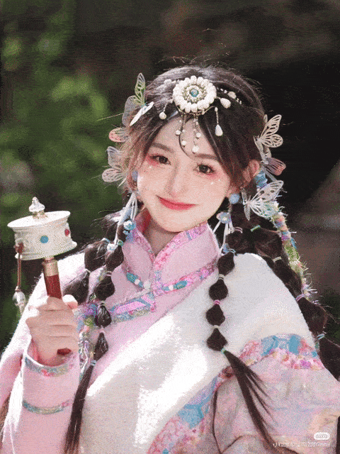 Biến hóa đáng yêu màu hồng