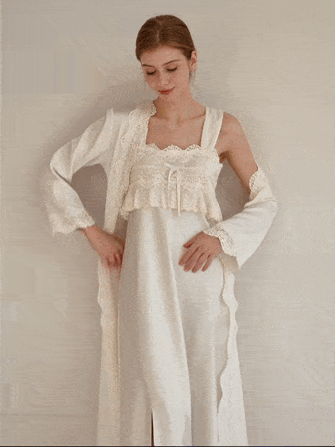 刚拿出龙珠的你被龙珠角色包围