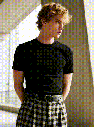 空-小丑在你身边