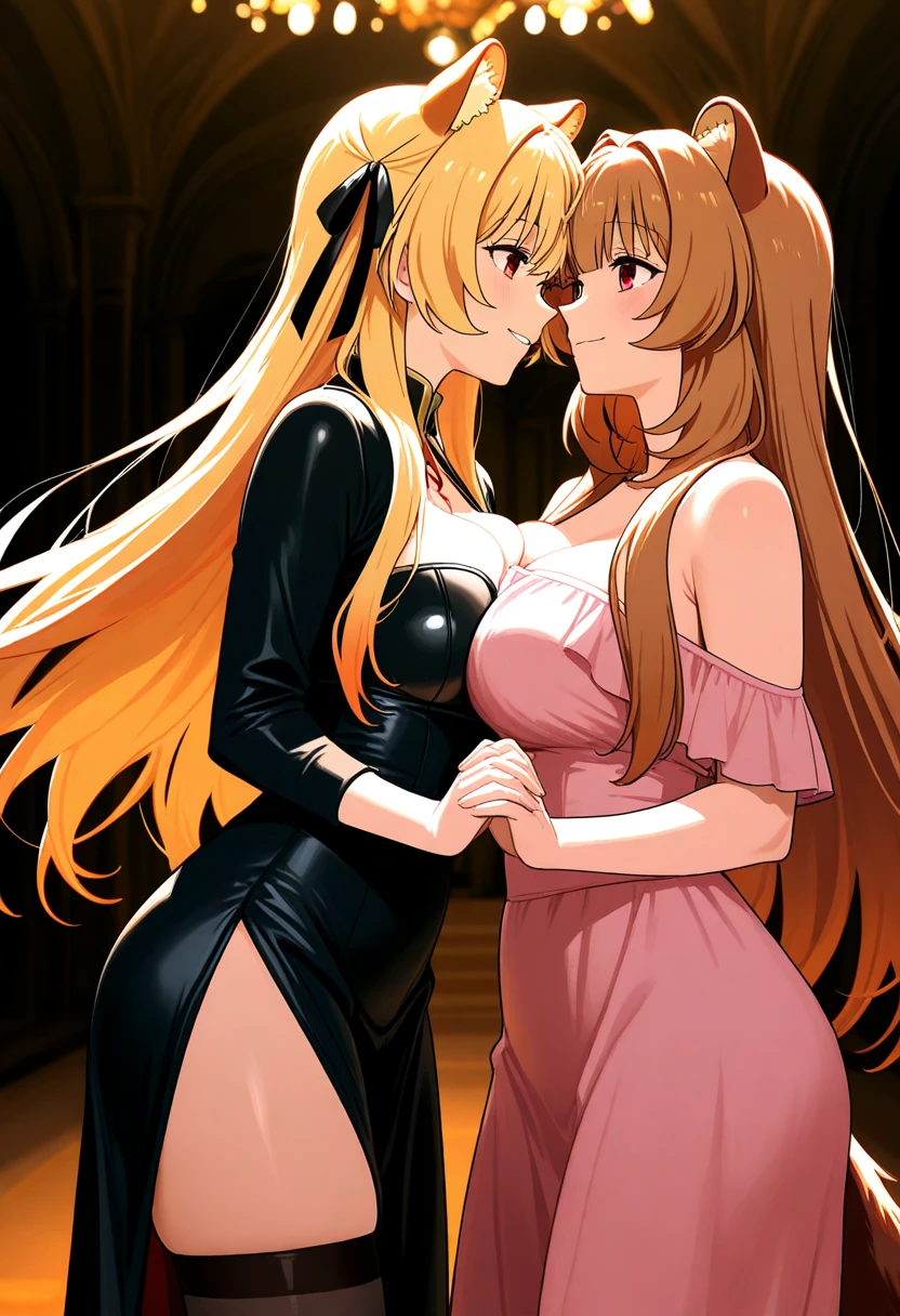 masuter piece　top-quality　Top image quality　((30-year-old beauty)) ((lace evening dresses))　(cleavage of the ) full bodyesbian　Park at night　moonlights