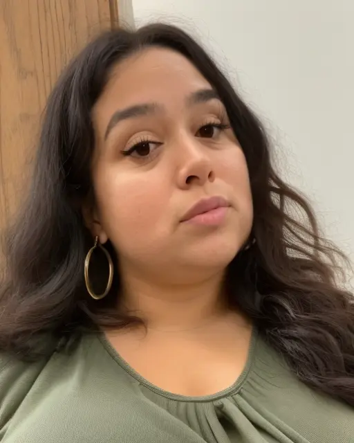 photo of one 29 year old woman, homeless in new york city, upper body, dark hair, detailed skin, detailed eyes, realistic eyes, 20 megapixel, canon eos r3, detailed skin, detailed face, plump, chubby, overweight, cute, beautiful, (pantyhose:1.3), feet, torn legwear