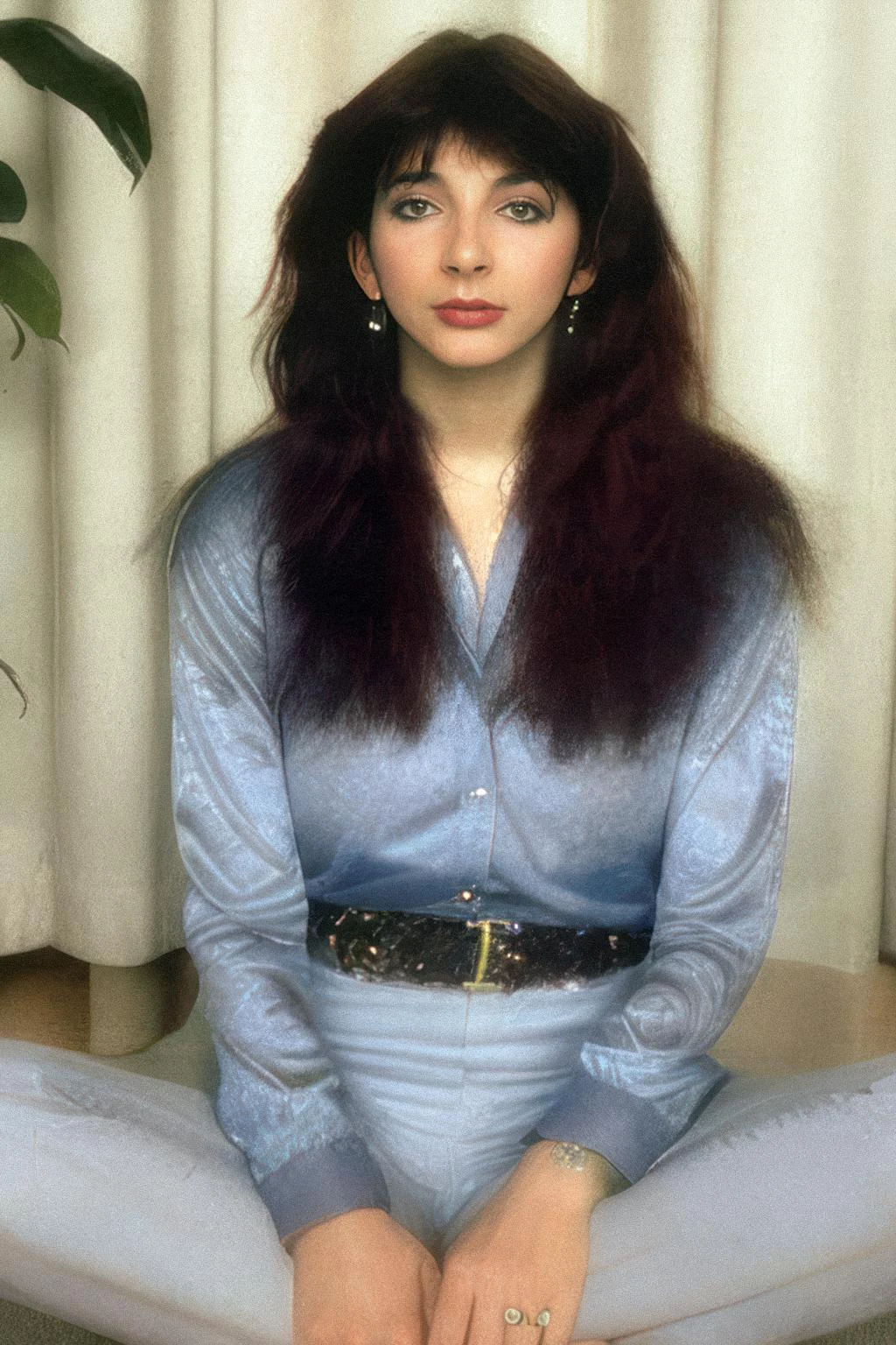 photo of katebush (looking:1.2) at viewer, professional photograph, Zeiss 50mm F8, award-winning photo, unity 8k wallpaper, ultra detailed, beautiful, aesthetic, perfect lighting
