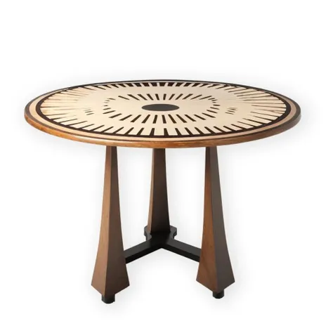 extremely detailed,(masterpiece, best quality:1.2),(best illumination, an extremely delicate and beautiful),
[(white background:1.5),::5],white_background, oneitem, no humans,mid-shot, simple_background,
a table,