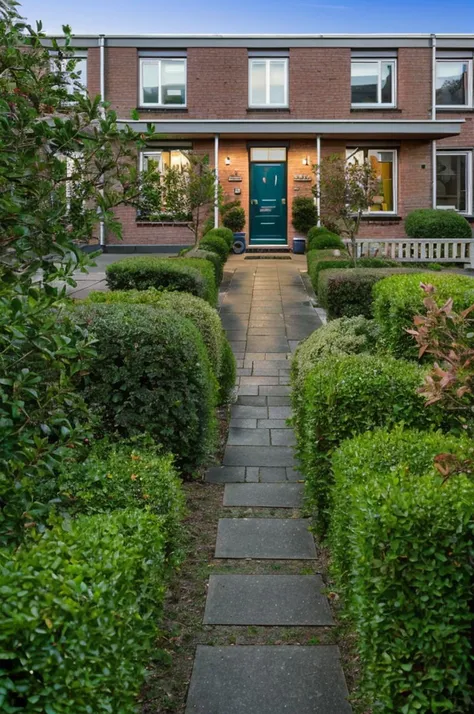 <lora:Grienden_Style_Revisited:0.7>, griendenstyle, front door, red brick house,  footpath, shrubbery, evening,  masterpiece, dslr photo