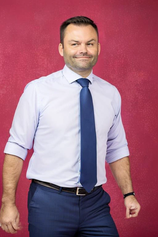 RAW Photo portrait of pspp man, looking relaxed, (solid color studio background:1.2)