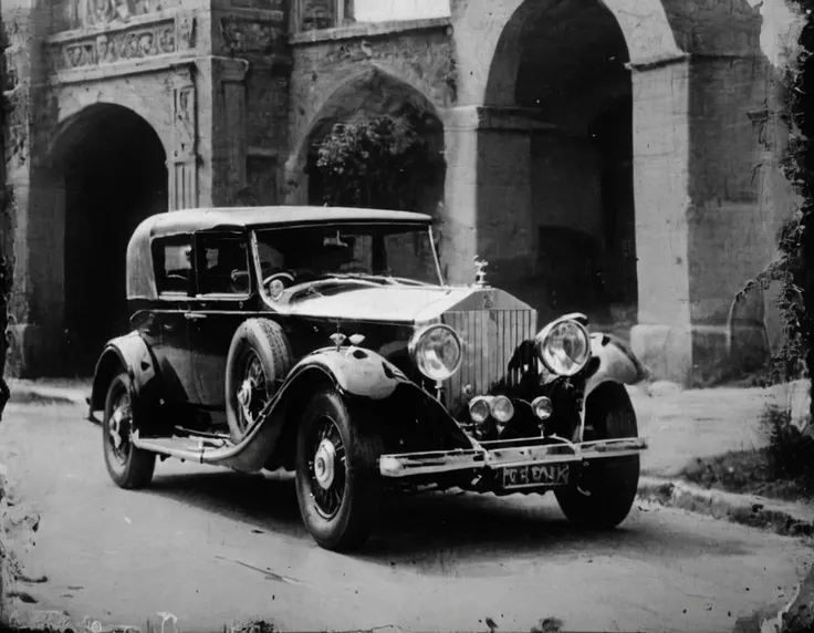 <lora:fdec:1>fdec rolls royce phantom
photograph from 1920s