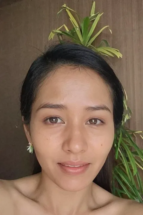 <lora:Thai_Sarong:0.7> woman, sarong, face, close-up