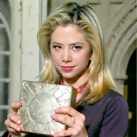 2d, masterpiece, akira toriyama, mira sorvino holding a 3" puzzle box in her hand at Hogwarts castle courtyard, ((MILF old)) wrinkles, funny, witch, <lora:hellraiserpuzzlebox:1> <lora:mirasorvino:1>