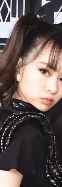 a woman <lora:Moametal-10:0.8>