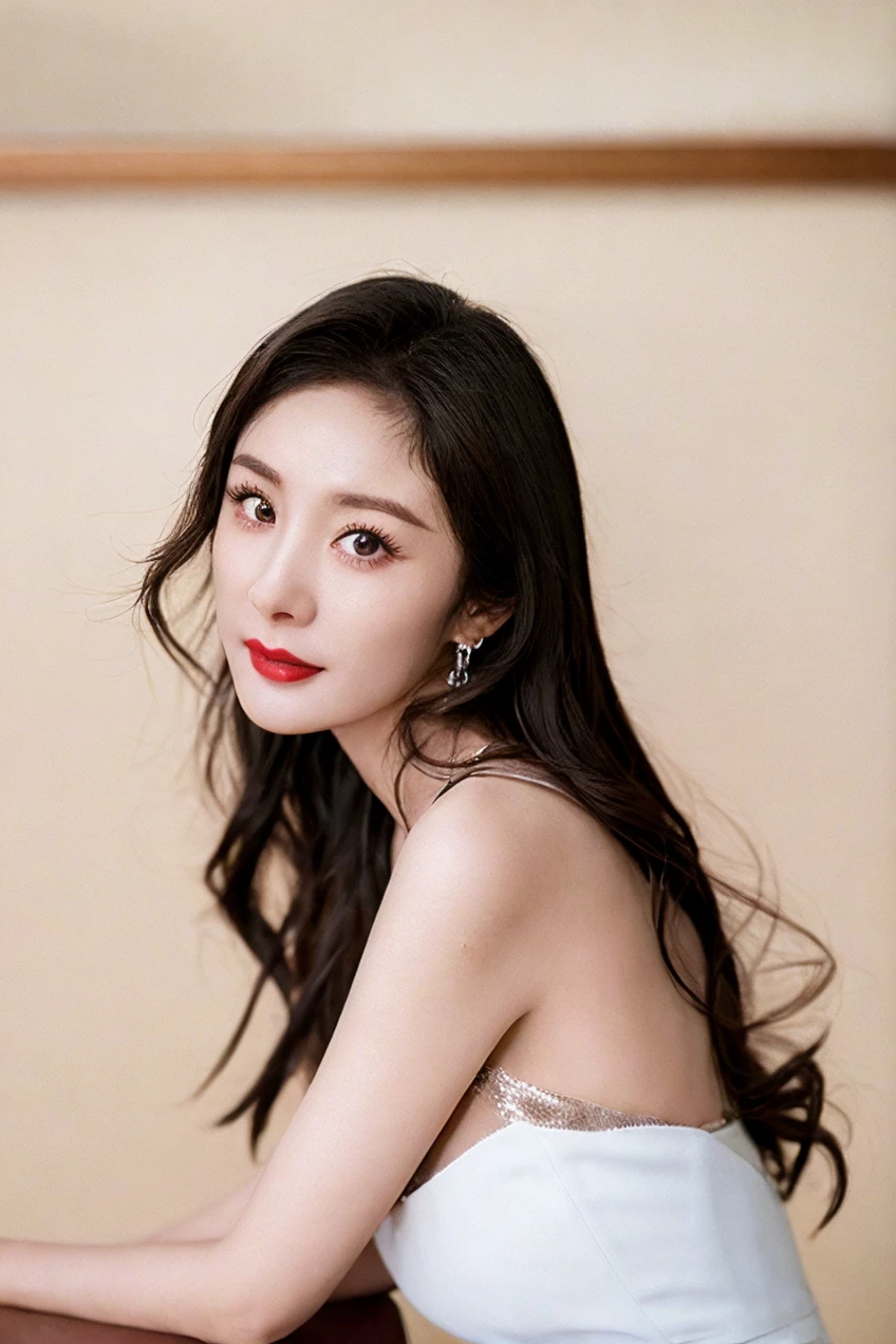 (yangmi), (ulzzang-6500-v1.1:0.4),
(((master peice))), (((best quality))), (((ultra high res))), (photorealistic:1.4), 8K, Nikon D750, Photogram, ((Wide Angle)),
1girl, detailed face, medium breasts, upper body, 
street view, soft light, outdoors, rain, wet,