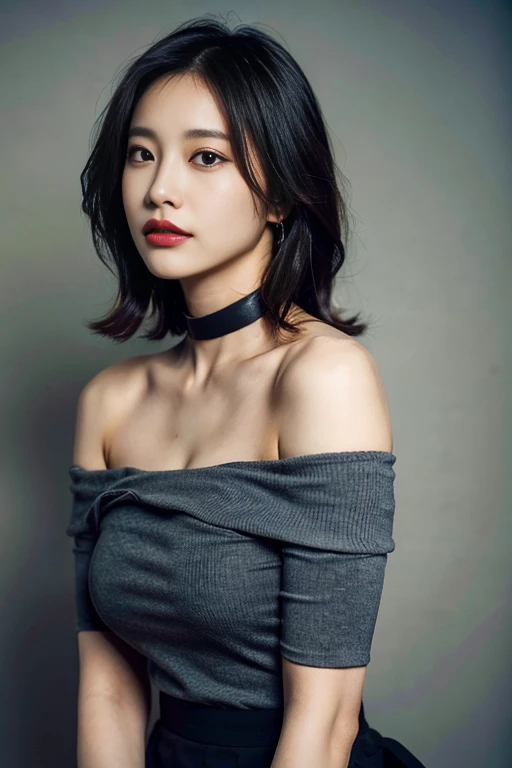 (extra detailed body、extra detailed face、best qualtiy:1.2)、femele、looking at the viewers、(Flashy clothes to wear at a fashion show、The collar is large、cleavage of the breast)、(Gray and black wall:1.4)