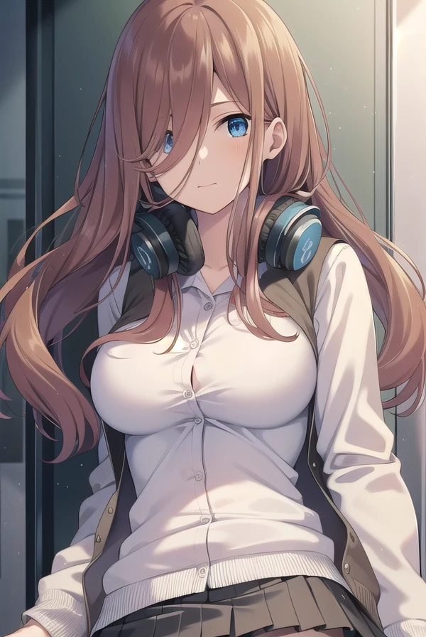 Miku Nakano, Miku Nakano chicke iii, Long hair, Twin-tailed,Bangs, Blue eyes, Brown hair, hair between eye, headphones, headphones around neck,Santa Claus Costume,She uses her arms to push her breasts to create cleavage.,Christmas cake on the table,Christmas tree,in a house,natta,yuki,red blush,笑顔
BREAK looking at viewer, (Cowboy Shot:1.5), (Upper body:1.5),
BREAK (masutepiece:1.2), Best Quality, High resolution, Unity 8k壁纸, (Illustration:0.8), (Beautiful detailed eyes:1.6), extra detailed face, Perfect Lighting, extremely details CG, (Perfect hands, Perfect Anatomy),