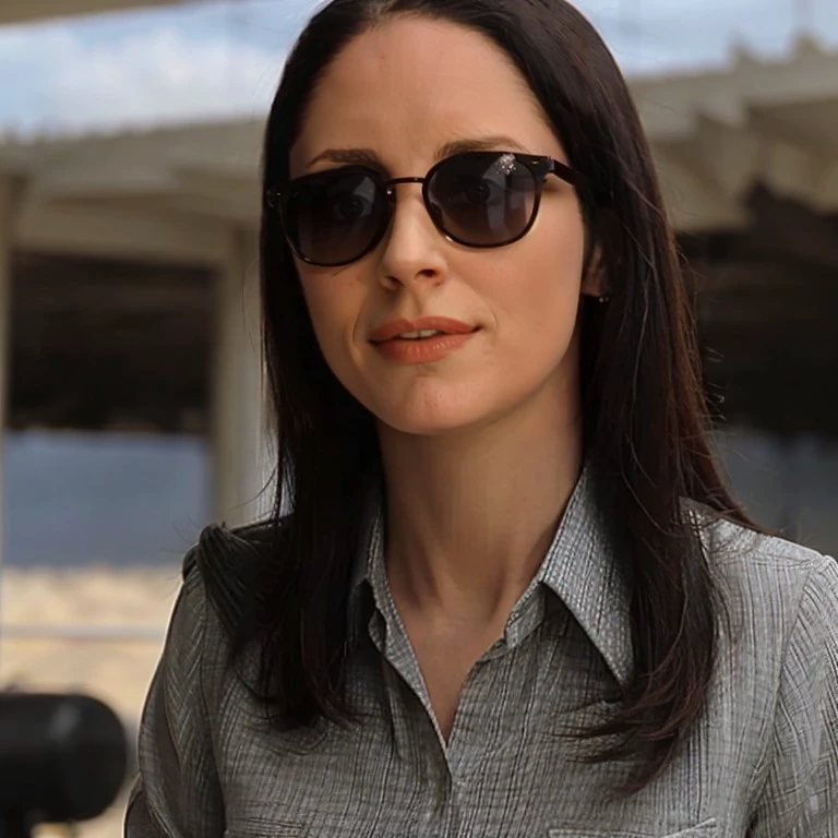 1girl, solo, alone,
high quality photo of LydiaBB, <lora:Lydia Rodarte-Quayle_v0.1:1.0>, medium shot, dark sunglasses