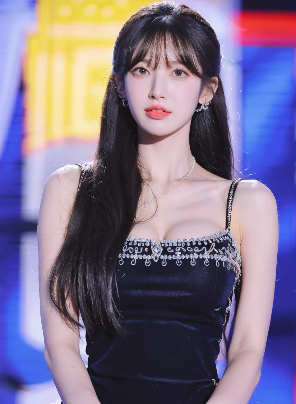 un primer plano de una mujer con cabello largo y rubio que llevaba un top negro and ojos cian, con pelo largo y rubio, con pelo largo y blanco, cabello etéreo largo y brillante, con el pelo largo y blanco, retrato de jossi de blackpink, largo y lujoso cabello rubio claro, glorioso cabello largo y rubio, con cabello rubio muy largo, Con cabello largo, cabello rubio extremadamente largo y grueso, pero largo rubios, Físico : el abdomen más pequeño jamás visto, jisoo from blackpink, popular south korean makeup, quality detailed ,(beautiful makeup :1.2), big, big ass, (best quality, 8K, masterpiece: 1.3), Clear focus: 1.2, Perfect body beauty: 1.4, strong abs, Very detailed face and skin texture. , detailed eyes, double eyelids, (long hair), having very marked curves, with greater volume in ((breasts))