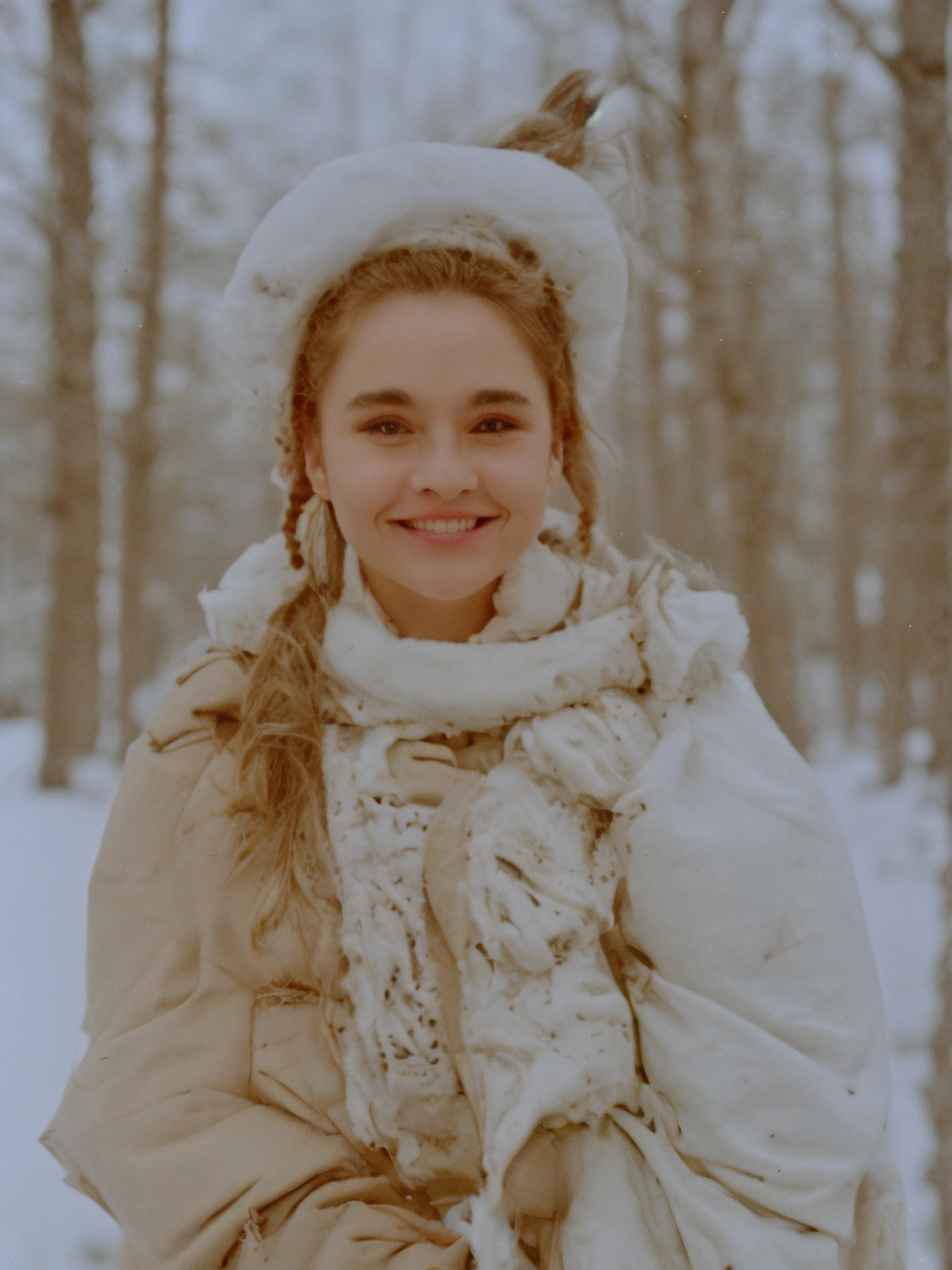 c41_hasselblad_portra400,, closeup headshot of dianefrank, smile, in a (snow:1.1),wearing a (fur-coat:1.1),(ponytail),(4k, RAW photo, best quality, depth of field, ultra high res:1.1)