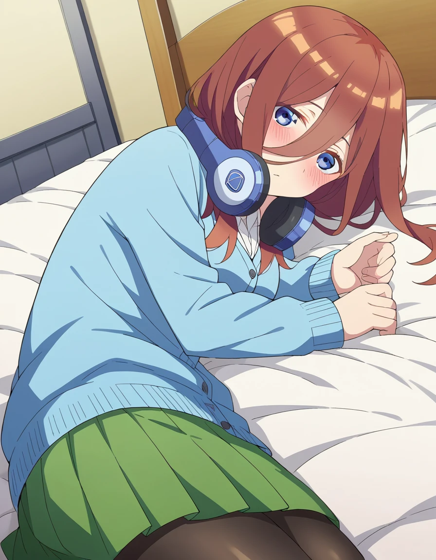 score_9, score_8_up, score_7_up, source_anime,
mikunakano, <lora:miku-nakano-s2-ponyxl-lora-nochekaiser:1>,
miku nakano, long hair, bangs, blue eyes, brown hair, shirt, hair between eyes, headphones, cardigan, headphones around neck,
skirt, shirt, long sleeves, white shirt, pantyhose, pleated skirt, black pantyhose, cardigan, green skirt, blue cardigan,
indoors, bed, bed room, on side, blush, drunk,
looking at viewer, cowboy shot, dutch angle, solo,