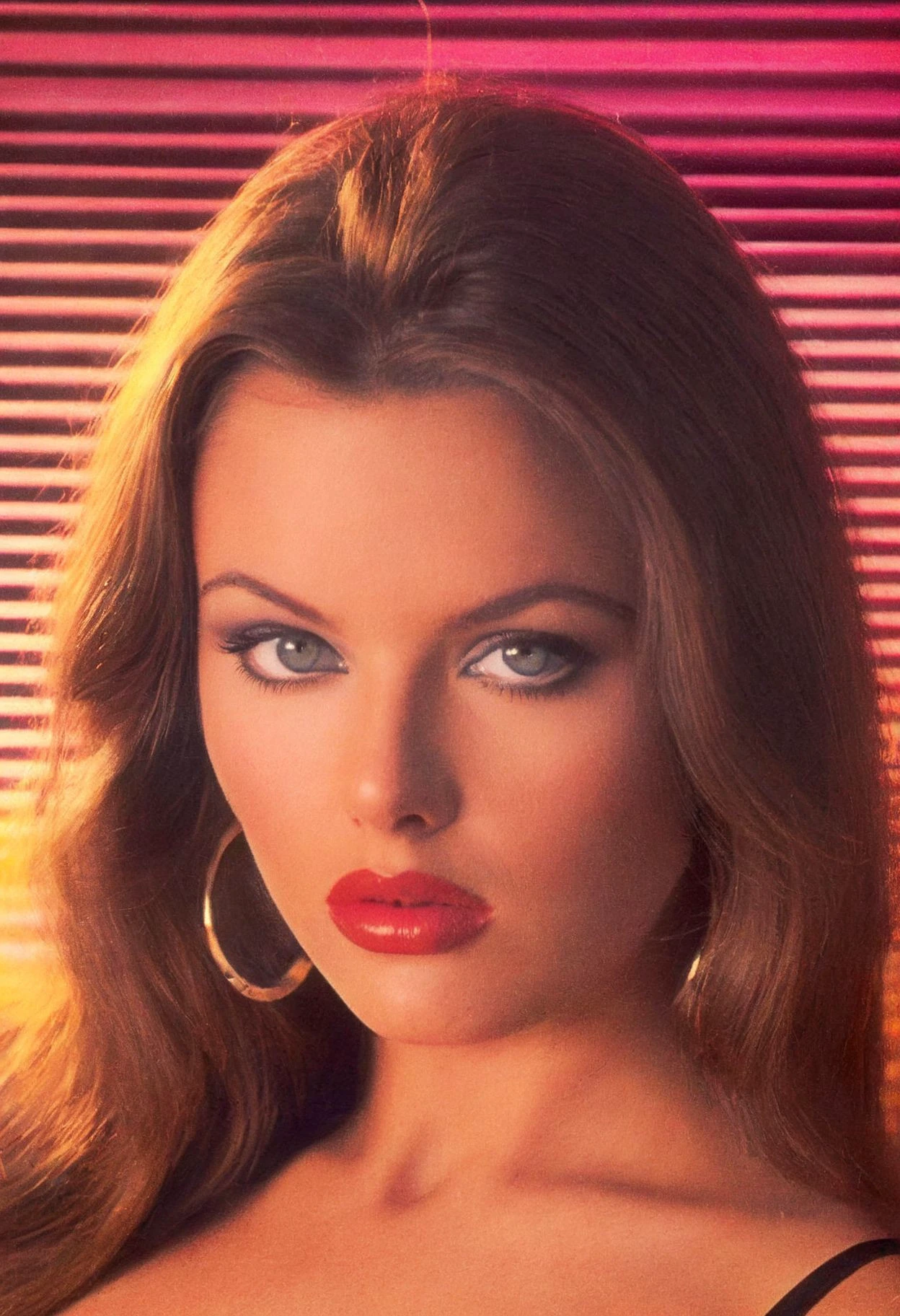 EuroBabesXL - Analog Retro v1 SDXL