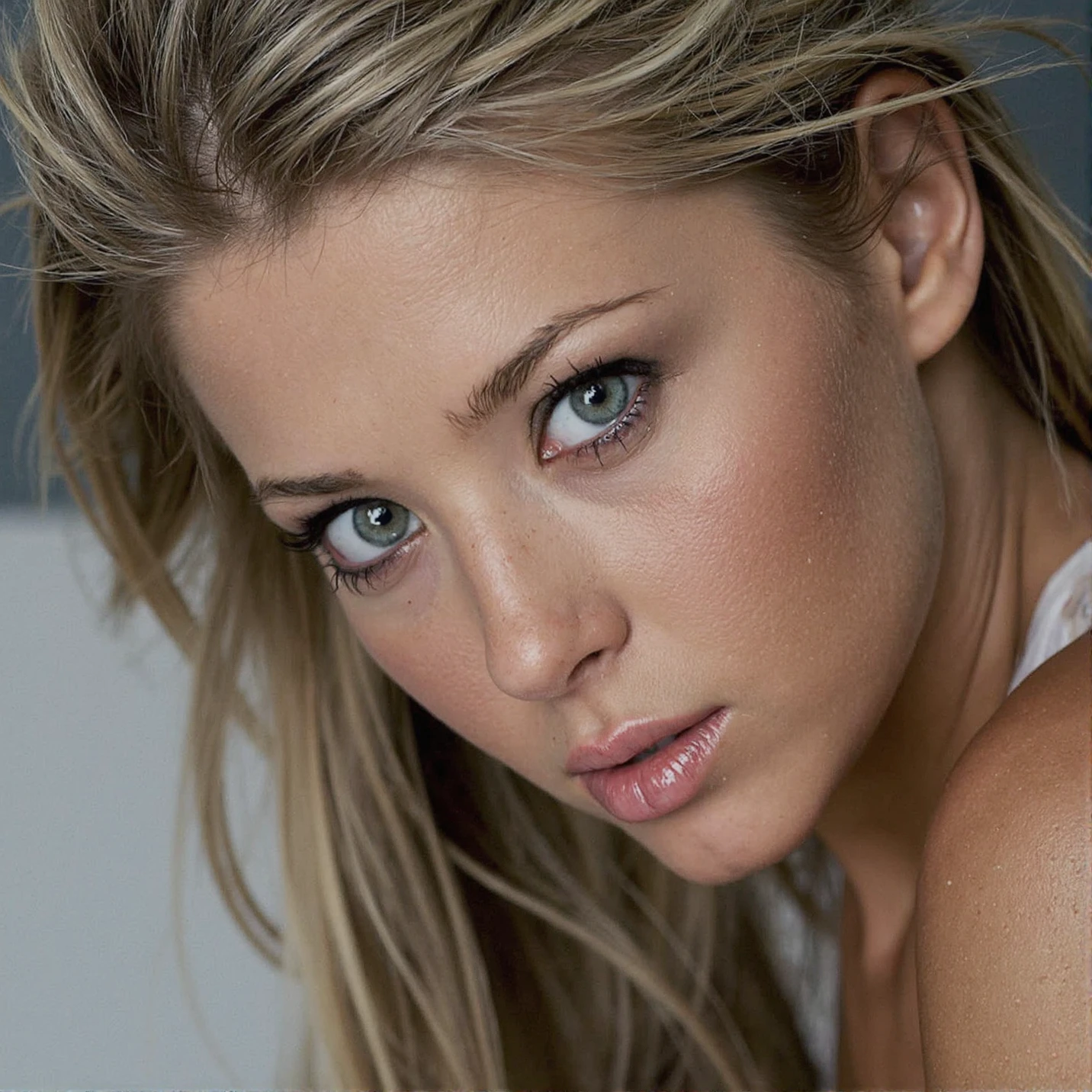 Breathtaking over the shoulder shot photography of ohwx looking at viewer, imperfections, necklace, looking over shoulders, eyelashes, fine hair detail, entire hairstyle visible, perfect eyes with iris pattern, sensual lips, nose, (perfectly sharp:1.3), realistic textures, (deep focus, focus on background:1.5), 8k uhd, dslr, ultra high quality image, film grain, Fujifilm XT3