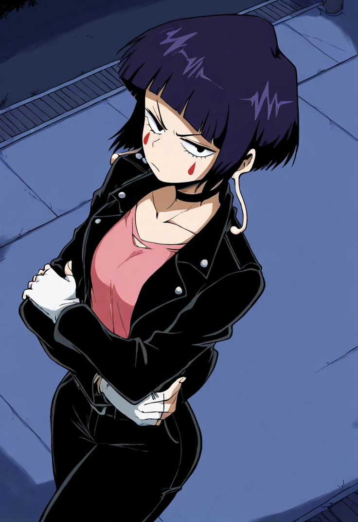 masterpiece, perfect face, beautiful face, perfect hands, beautiful hands, <lora:RanchsaucyStyle_Illustrious:1>, RanchsaucyStyle, 1girl, solo, <lora:IlluJirou:0.6>, illujiro, short hair, bangs, long earlobes, purple hair, black hair, black eyes, facial mark, black jacket, collarbone, choker, white gloves, fingerless gloves, pants, pink shirt, very small , crossed arms, outdoors, street, dark, evening, from above, looking at viewer, angry face