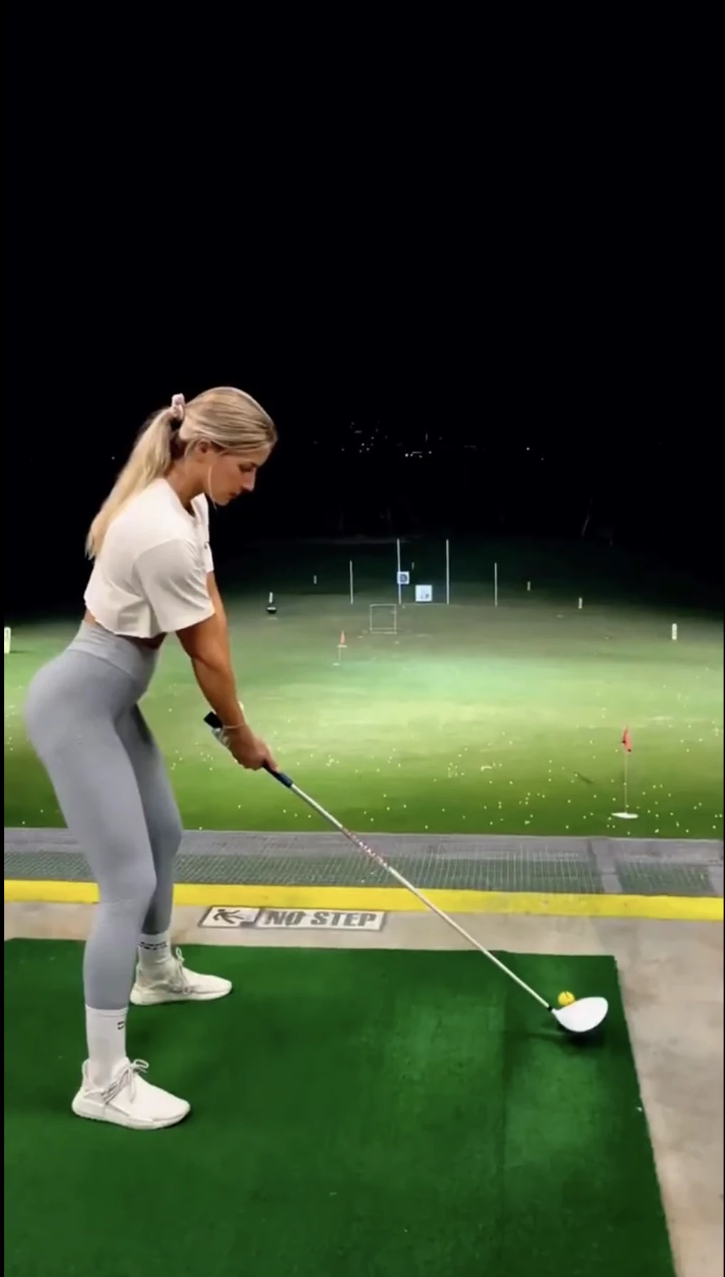Instagram TikTok Women Influencer - TopGolf Girl (WAN 2.2 T2V) v1.6