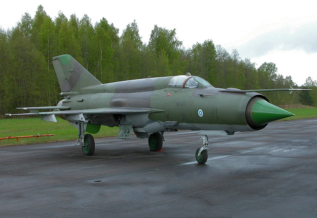 MIG-21 ​BACKGROUND🛫​ BY STX V1